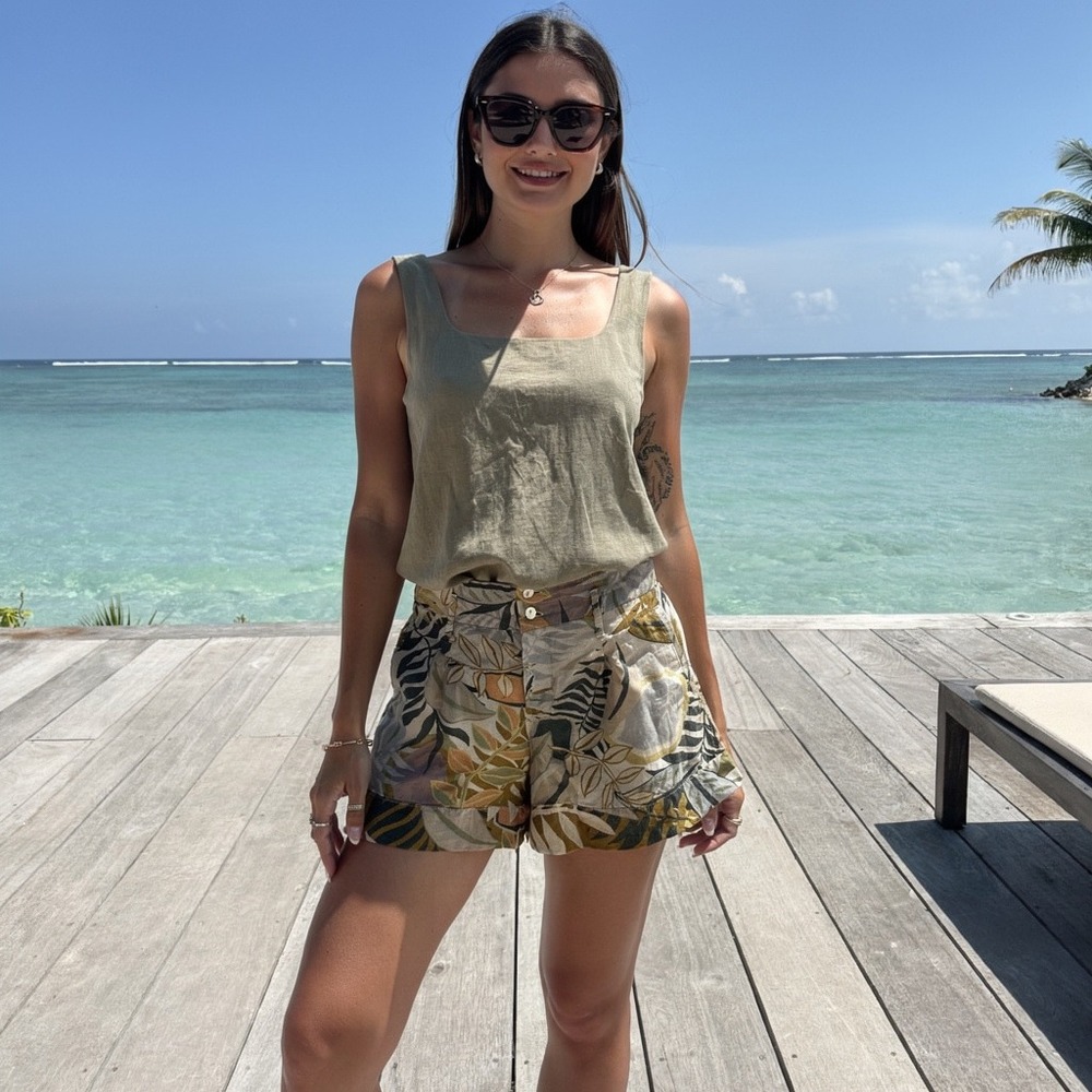 C California 100% Linen Tropical Print High Waist Paperbag Shorts Tan Green XS